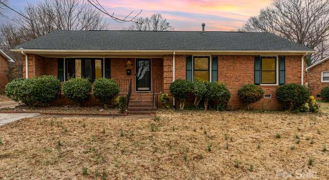 Photo of 4815 Carriage Drive Cir, Charlotte, NC 28205
