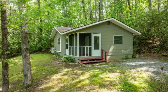 Photo of 413 Rainbow Lake Dr, Brevard, NC 28712