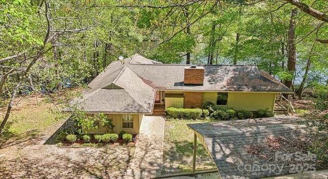Photo of 334 Lakeview Cir, Lugoff, SC 29078