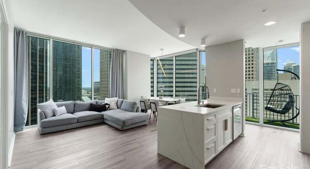 Photo of 210 N Church St #1801, Charlotte, NC 28202