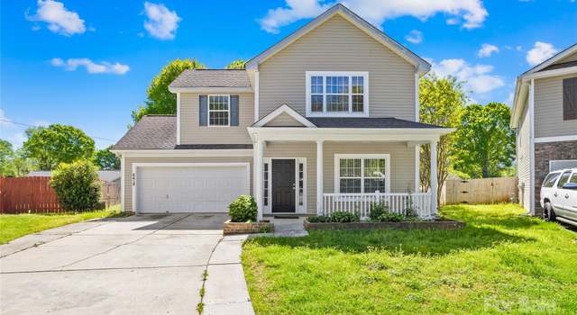 Photo of 6418 Castlewynd Ct, Charlotte, NC 28212