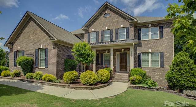Photo of 16519 Flintrock Falls Ln, Charlotte, NC 28278