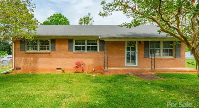 Photo of 884 Cherry Rd S, Rock Hill, SC 29732