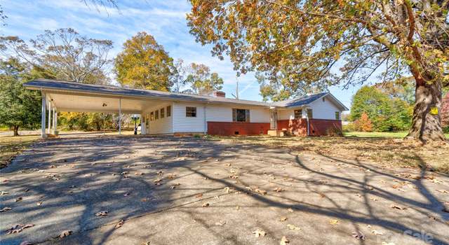 Photo of 2926 Englewood Dr, Shelby, NC 28150