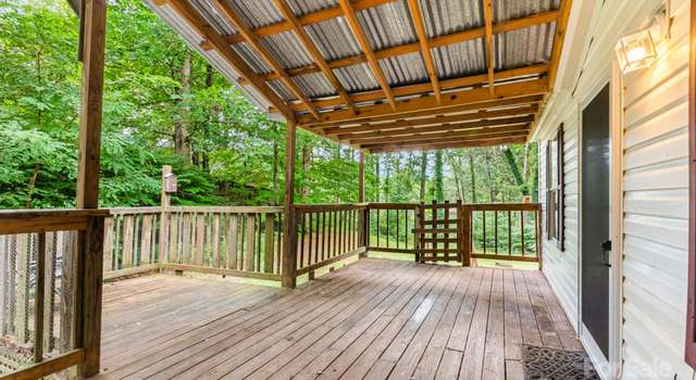 Photo of 28 Myrtle Rd, Swannanoa, NC 28778