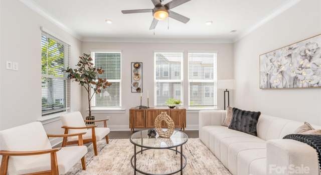Photo of 3005 Citizens Ln, Charlotte, NC 28205