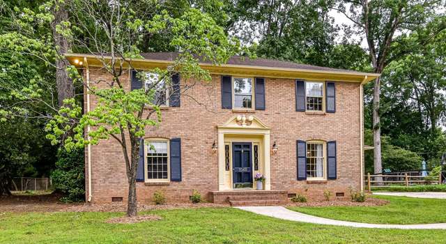 Photo of 1049 Regency Dr, Charlotte, NC 28211