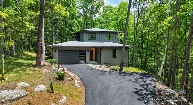 Photo of 3 Pheasant Dr, Fairview, NC 28730