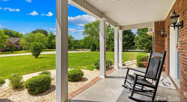 Photo of 1305 Glenview Ln, Rock Hill, SC 29730