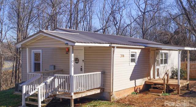 Photo of 105 Lane St, Morganton, NC 28655