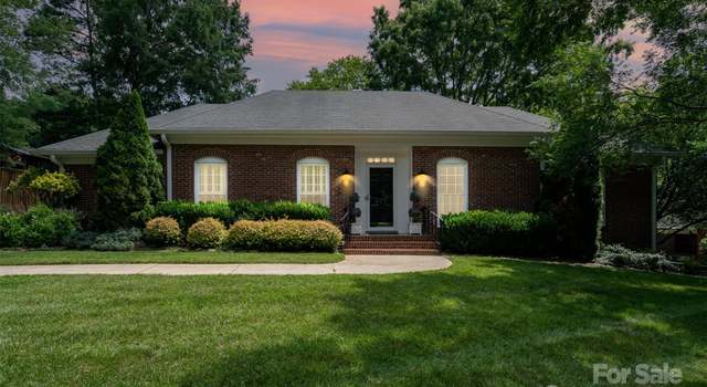 Photo of 935 Trentle Ct, Charlotte, NC 28211