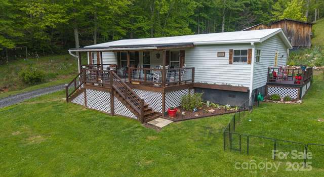 Photo of 559 Mouth Of Silas Creek Rd, Lansing, NC 28643