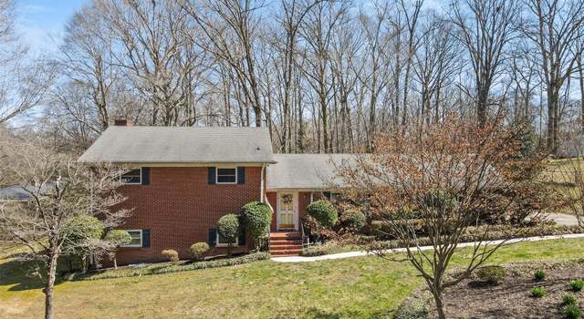 Photo of 211 Kingsway Cir, Charlotte, NC 28214