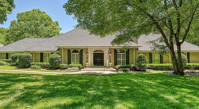 Photo of 643 Baron Rd #8, Waxhaw, NC 28173