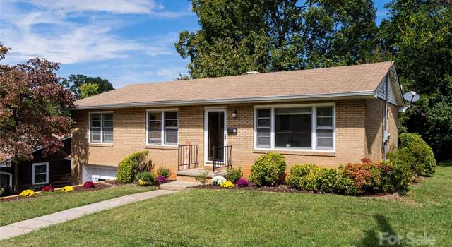 Photo of 64 Marlowe Dr, Asheville, NC 28801