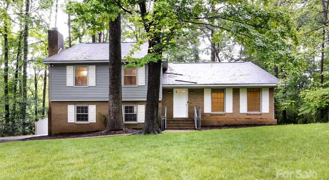Photo of 509 Selkirk Pl, Charlotte, NC 28270