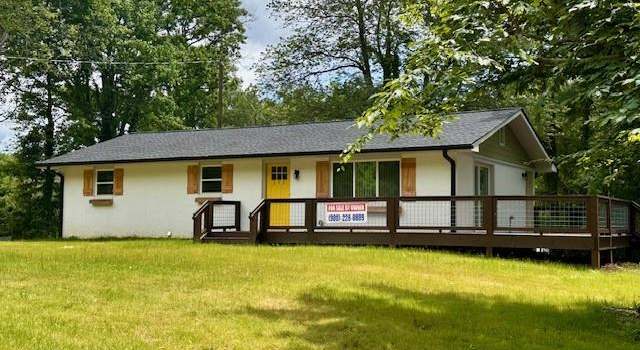 Photo of 111 Sunset Hill Dr, Etowah, NC 28729