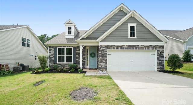 Photo of 16112 Langston Dr, Charlotte, NC 28278