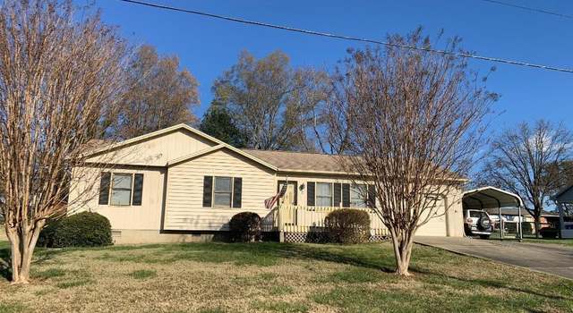 Photo of 2206 5th Ave NW, Hickory, NC 28601