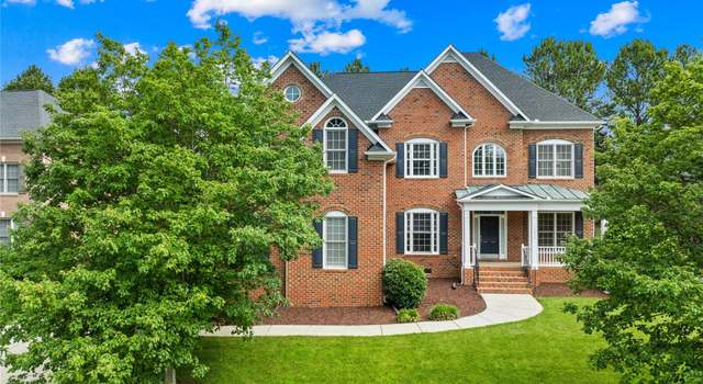 Photo of 10024 Hazelview Dr, Charlotte, NC 28277