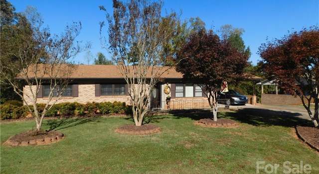 Photo of 4619 Lakeview Acres Rd, Valdese, NC 28690