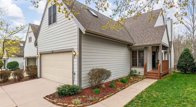 Photo of 38 Pinnacle Point Dr, Asheville, NC 28805