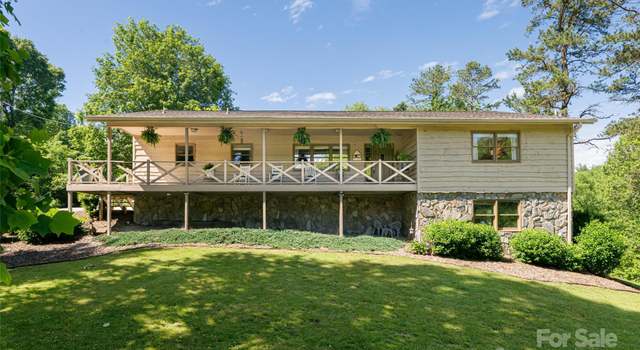 Photo of 16 Royal Rdg, Clyde, NC 28721