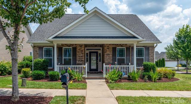 Photo of 17745 Morehampton Ave, Cornelius, NC 28031