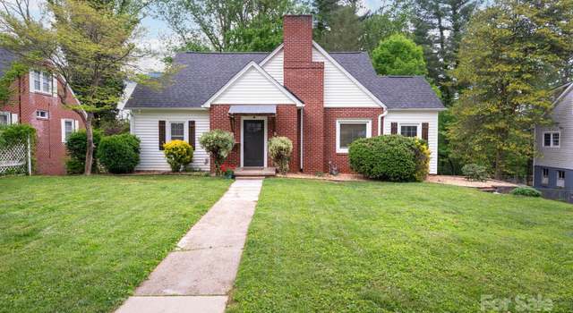 Photo of 81 Bear Creek Rd, Asheville, NC 28806
