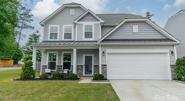 Photo of 3205 Berry Creek Rd, Charlotte, NC 28214