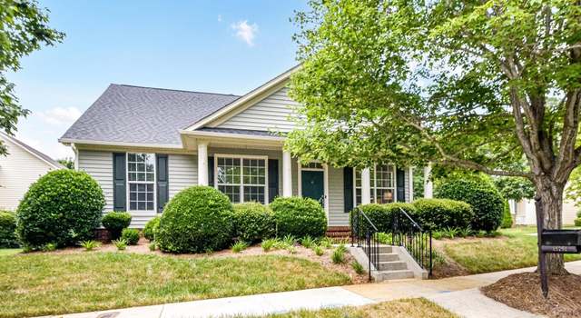 Photo of 15751 Chipping Dr, Huntersville, NC 28078