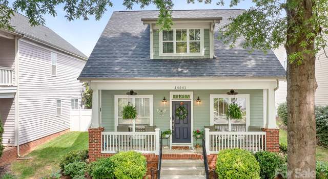 Photo of 14541 Holly Springs Dr, Huntersville, NC 28078