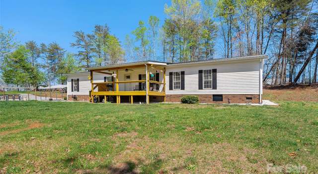 Photo of 2567 Vein Mountain Rd, Nebo, NC 28761