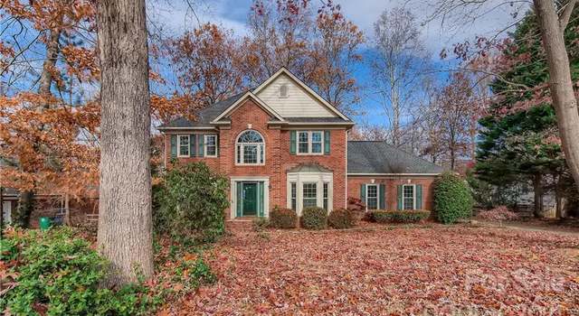 Photo of 3214 Shadow Lake Ln, Matthews, NC 28104