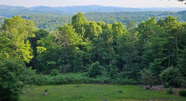 Photo of 871 Lower Nettle Knob Rd, West Jefferson, NC 28694