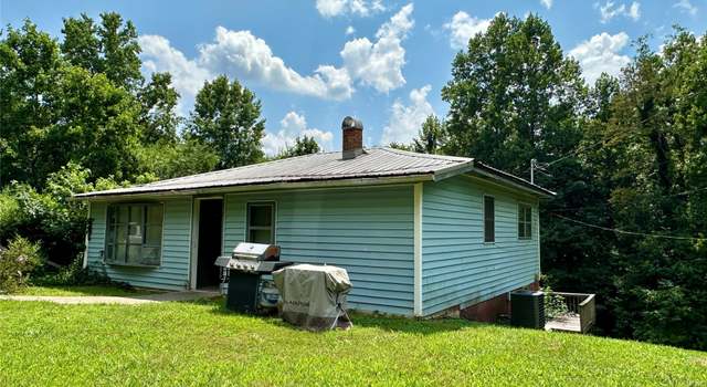 Photo of 4207 Peach Orchard Rd, Granite Falls, NC 28630