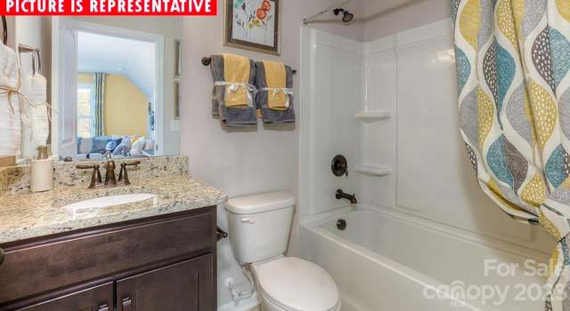 Photo of 2924 Winding River Dr, Charlotte, NC 28214
