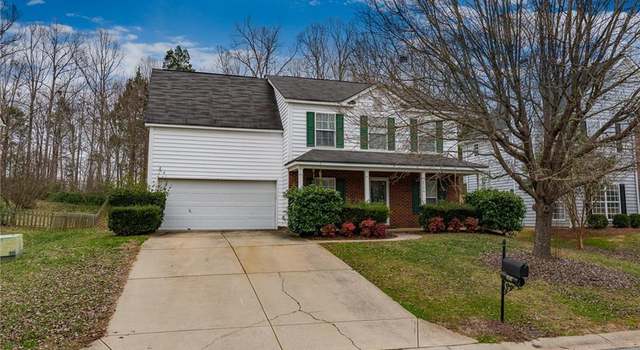 Photo of 8146 Chatham Oaks Dr, Concord, NC 28027