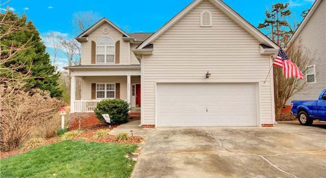 Photo of 4056 River Falls Dr, Lowell, NC 28098