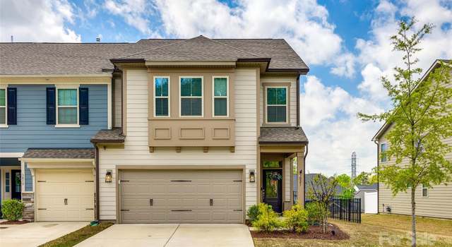 Photo of 3021 Patchwork Ct, Fort Mill, SC 29708