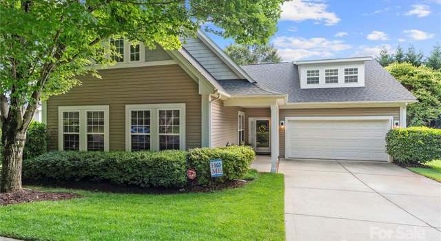 Photo of 5428 Colonial Garden Dr, Huntersville, NC 28078