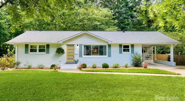 Photo of 3549 Woodleaf Rd, Charlotte, NC 28205