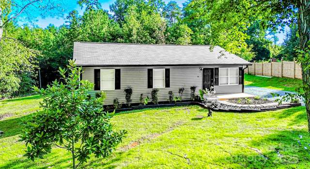 Photo of 204 Caldwell St, Forest City, NC 28043
