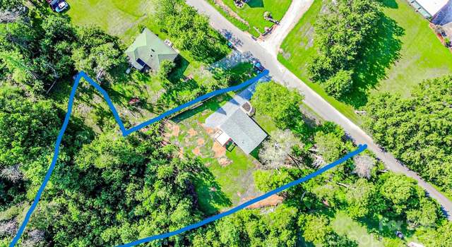 Photo of 204 Caldwell St, Forest City, NC 28043