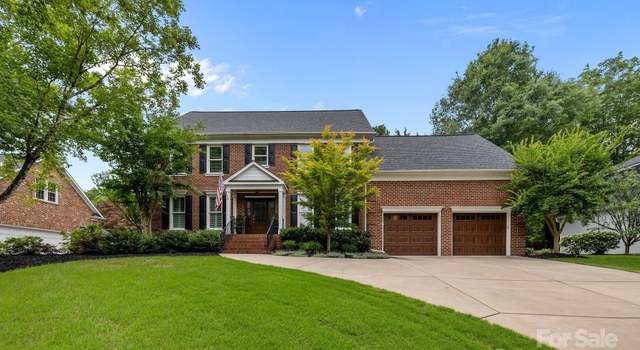 Photo of 6916 Cameron Glen Dr, Charlotte, NC 28210