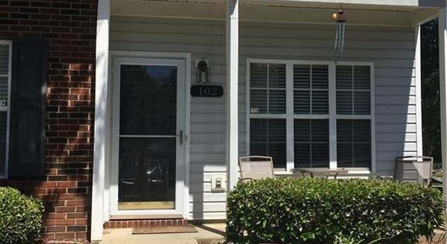 Photo of 102 Rhett Ct, Fort Mill, SC 29715