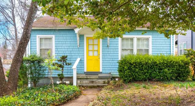 Photo of 202 Aurora Dr, Asheville, NC 28805