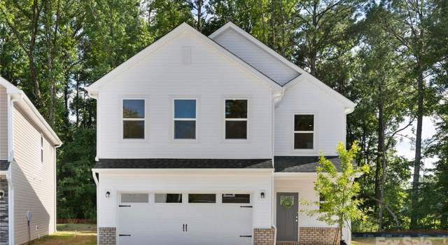 Photo of 1125 Thayer Glen Ct, Charlotte, NC 28213