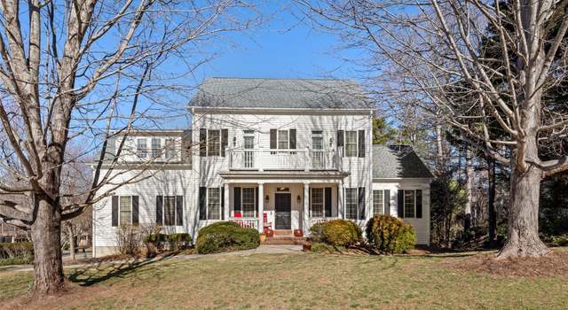 Photo of 29 White Ash Dr, Asheville, NC 28803