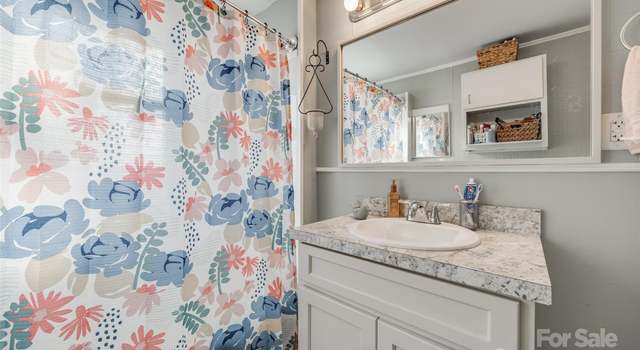 Photo of 30 Hunter St, York, SC 29745